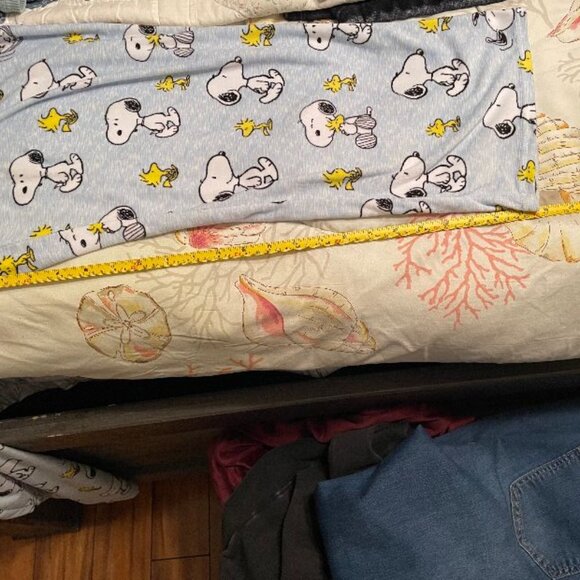 SNOOPY AND WOODSTOCK LOUNGE PANTS SLEEP PANTS - EUC - XL - Picture 4 of 7